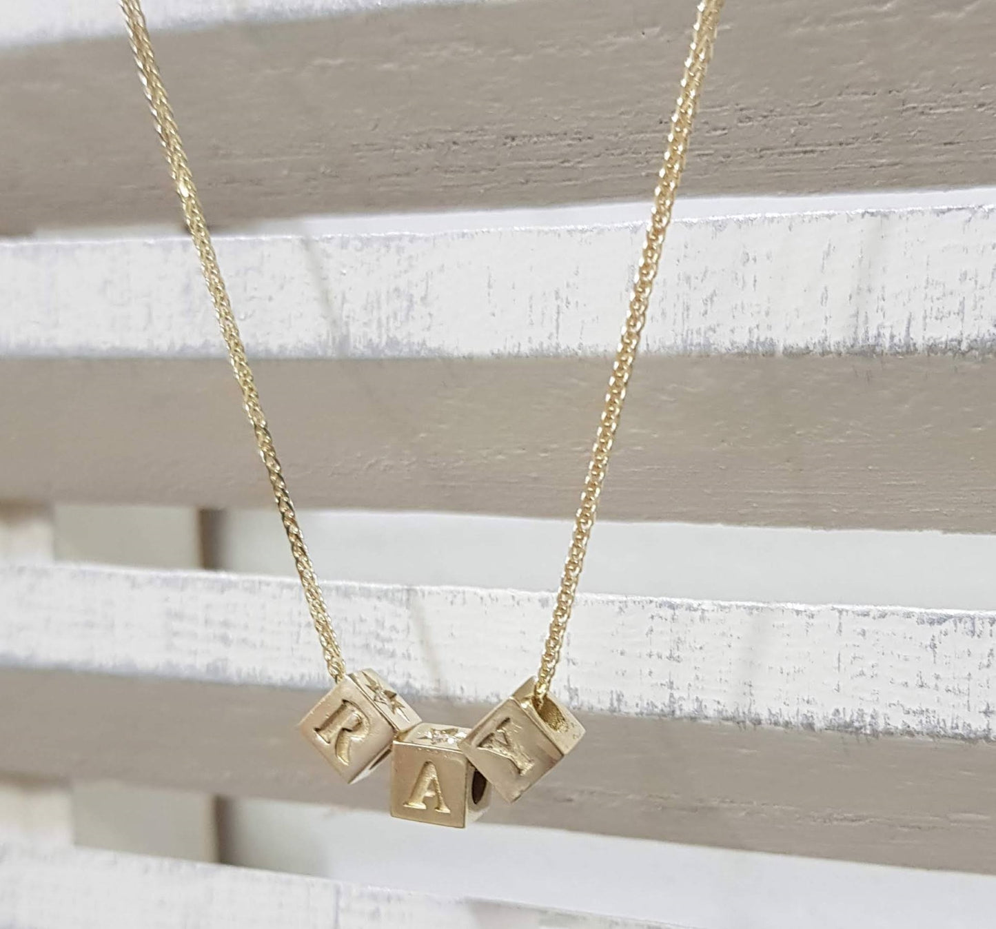 Name Necklace in Solid Gold & Diamond - AlmaJewelryShop