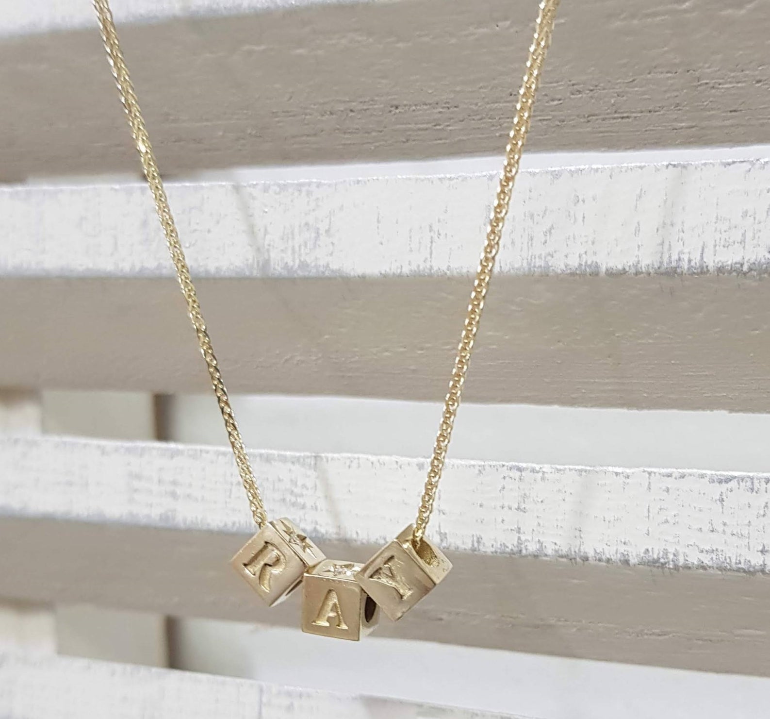 Name Necklace in Solid Gold & Diamond - AlmaJewelryShop
