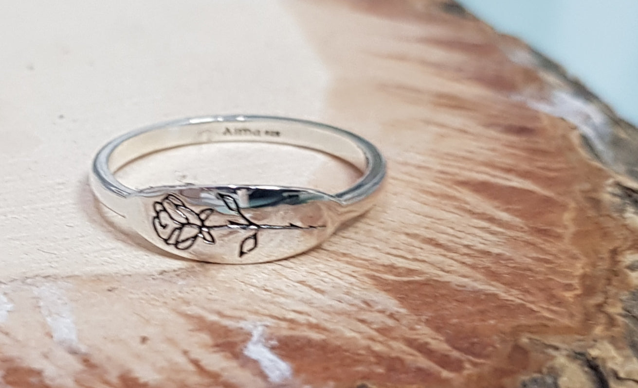 The Rose's Silhouette Ring - AlmaJewelryShop