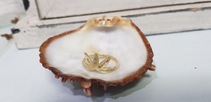Diamond  Flower Ring | Delicate SOLID 14k Gold Flower Ring | Hand Carved Flower Ring | Dainty Botanical Jewelry - AlmaJewelryShop Online boutique for gold and silver jewelry 