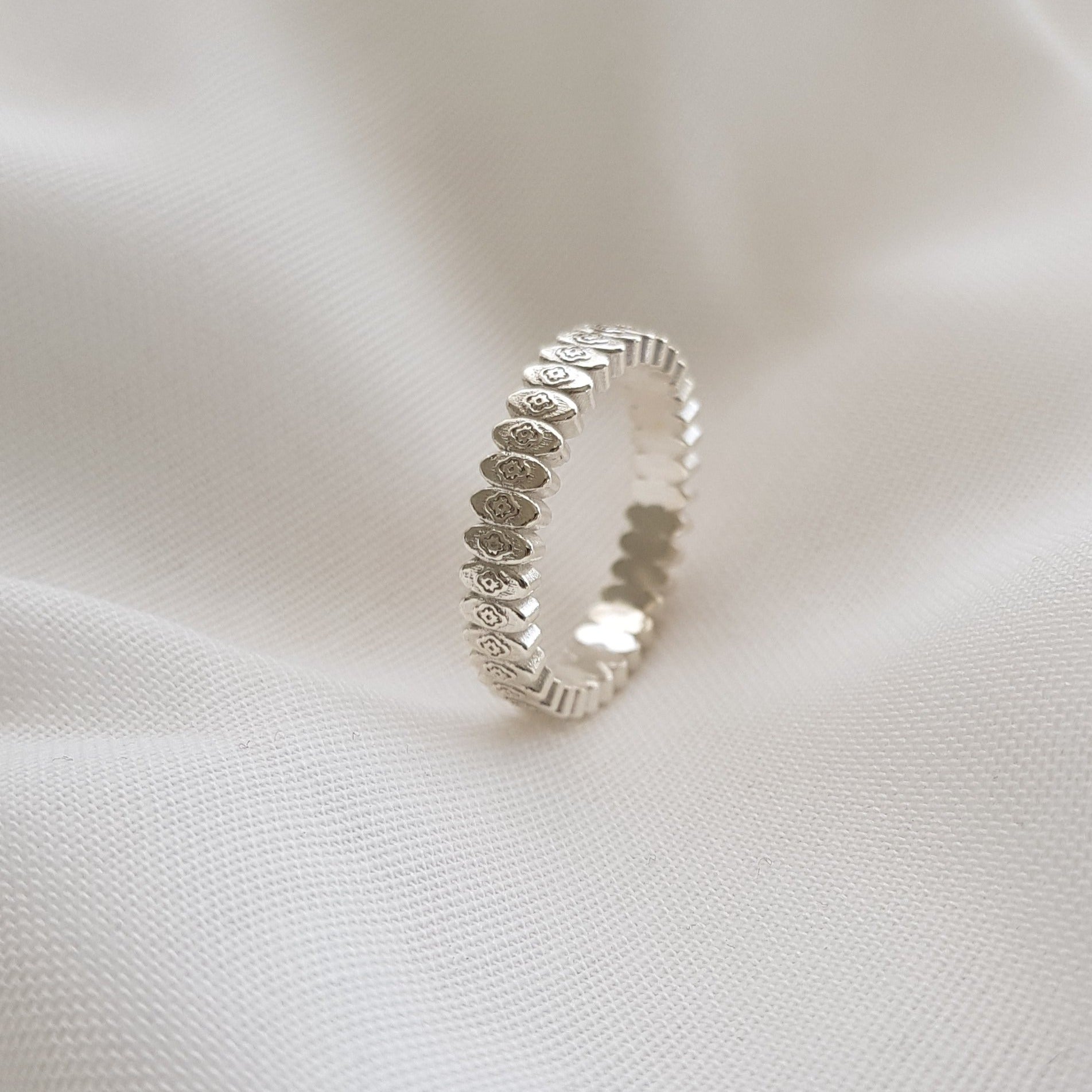 Unique Texture Ring Design