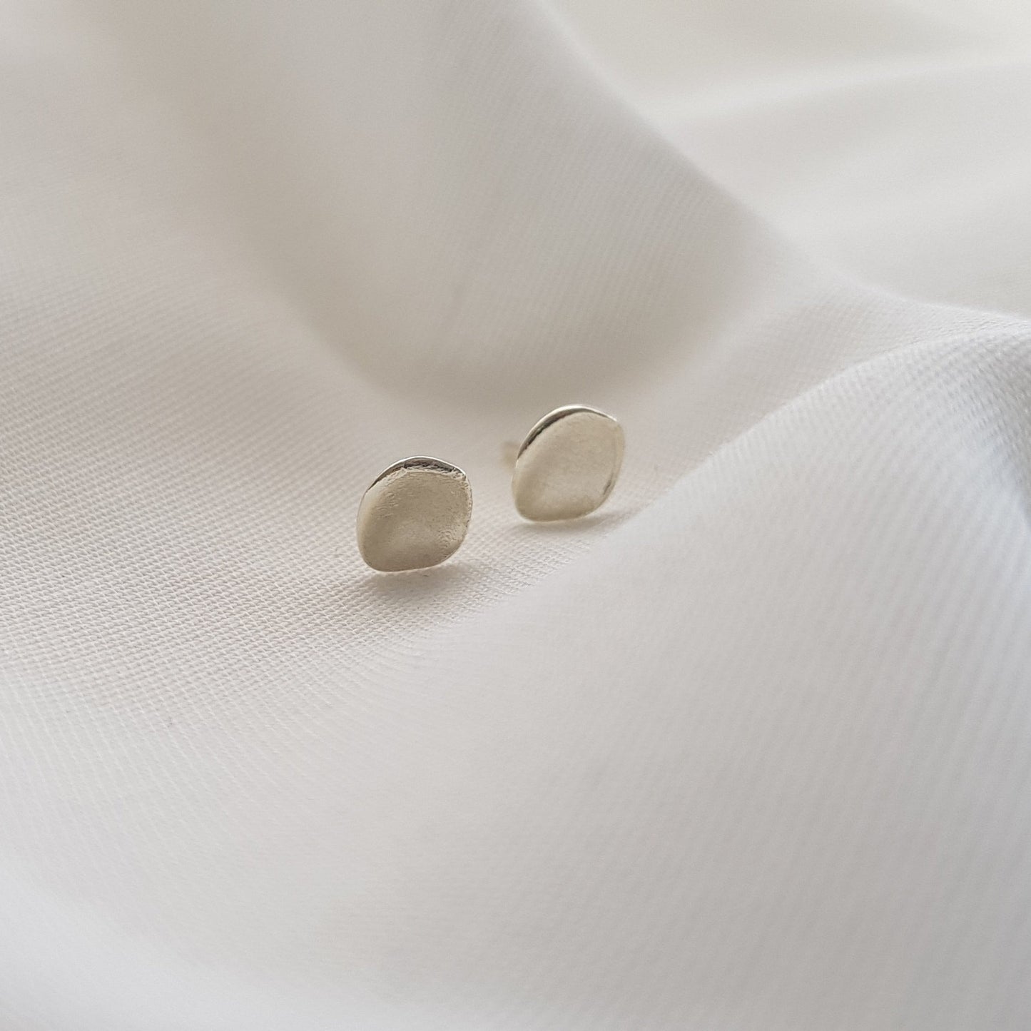 Organic  Stud Earrings | Small Earrings - AlmaJewelryShop Online boutique for gold and silver jewelry 