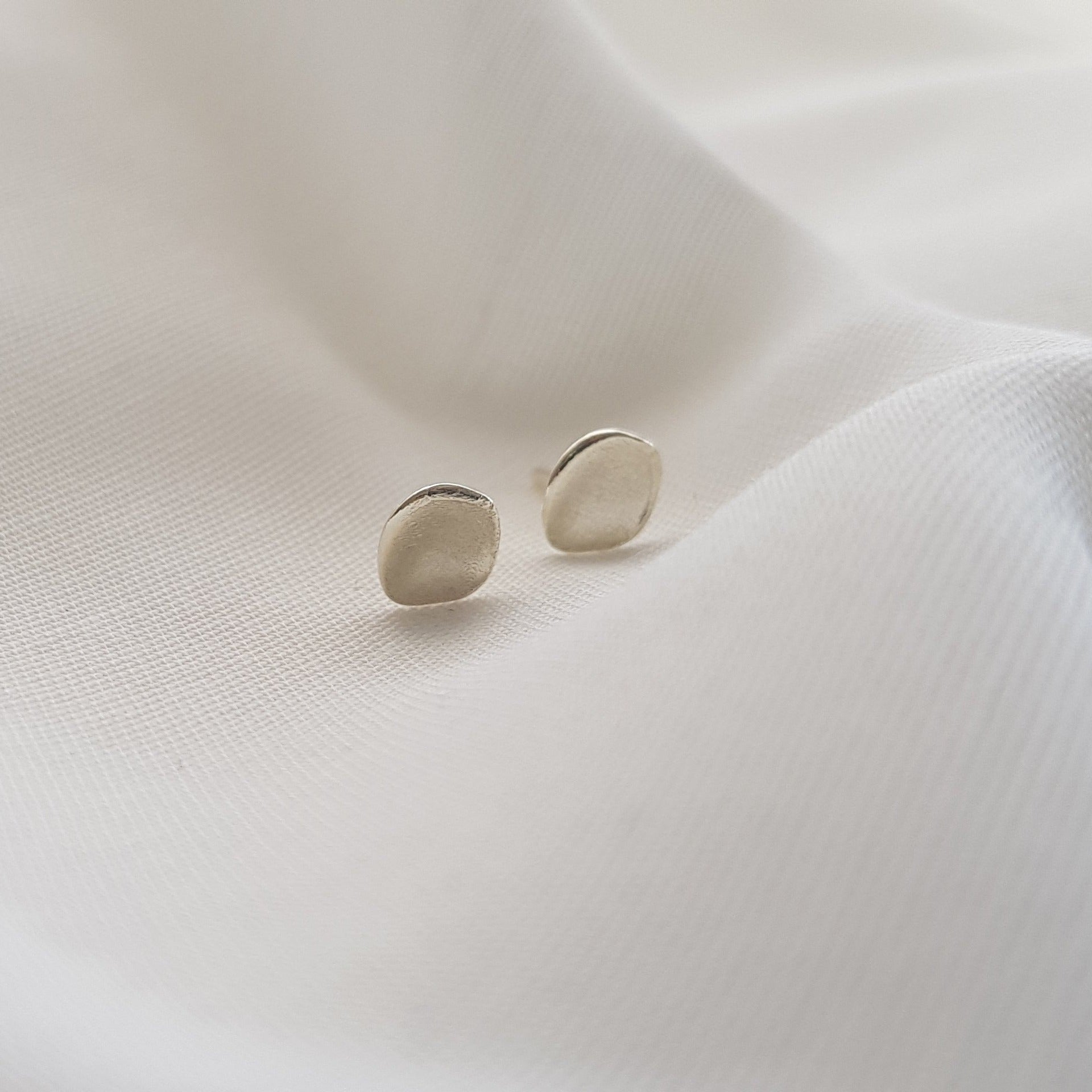 Organic  Stud Earrings | Small Earrings - AlmaJewelryShop Online boutique for gold and silver jewelry 