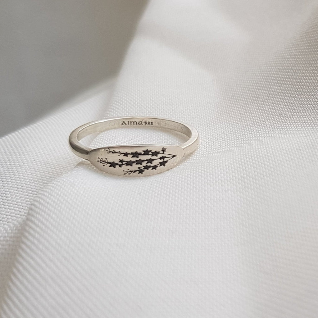 Dainty Silver Ring | College Student Gift Lavender Delicate Ring | Wildflower Oval Ring | Lavender Ring | Flower Ring | Signet Ring
